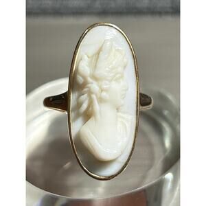 Vintage antique 14k solid Yellow Gold Carved Cameo oval shaped Custer Ring, Sz 6